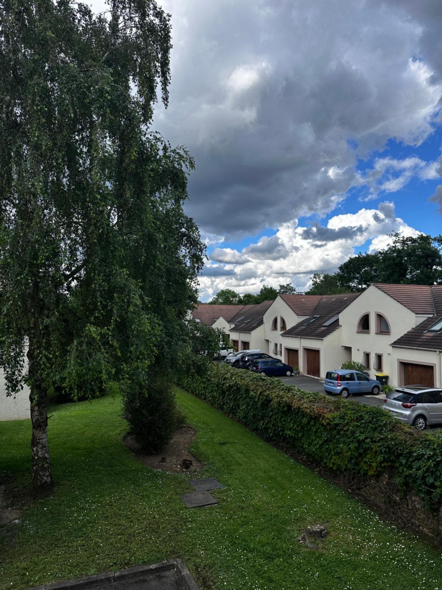 Jean Kiffer Apartment Le Plessis-Trevise Bagian luar foto